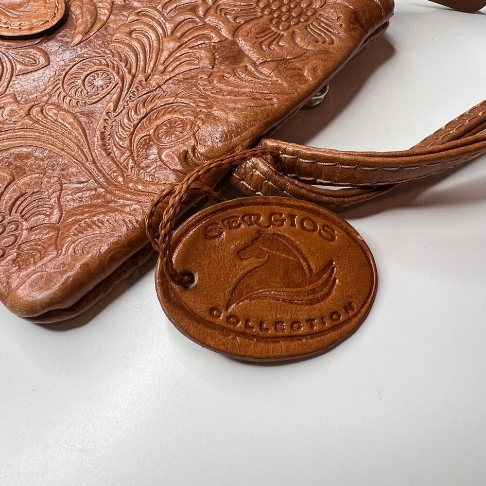 Sergios collection leather tooled wristlet - Picture 3 of 6